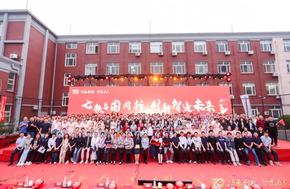 中国·太阳成tyc7111cc(集团)有限公司-官方网站